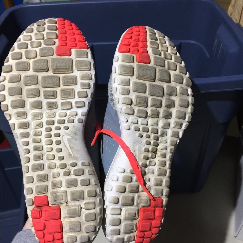 Nike running shoes - Picture 4 of 4